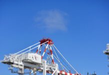 Květnový import i export se meziročně zvýšil o více než polovinu